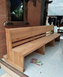 kursi gereja katolik terbaru